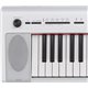 Piano Electrónico Yamaha NP-12WH color blanco